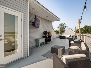 6707 Cinnaminson Court, Philadelphia PA 19128