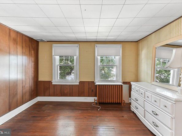 208 E Cleveland Avenue, Norwood PA 19074