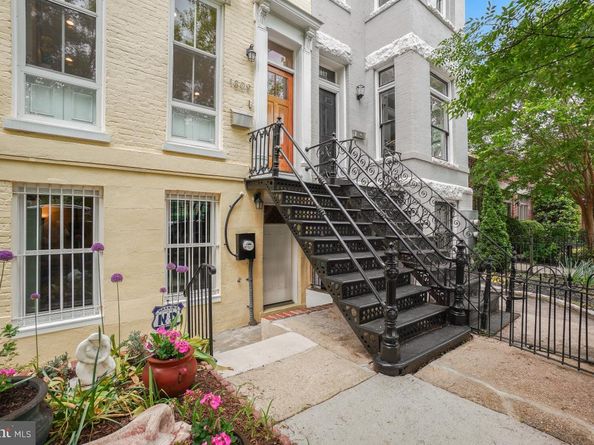 1809 12TH Street NW, Washington DC 20009