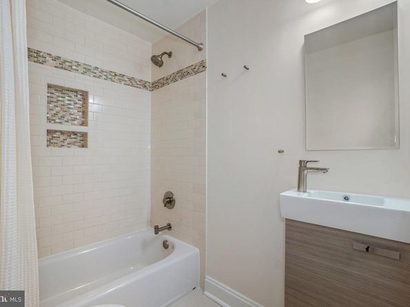 1809 12TH Street NW, Washington DC 20009
