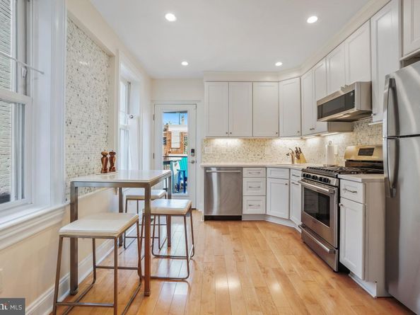 1809 12TH Street NW, Washington DC 20009