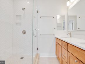 1809 12TH Street NW, Washington DC 20009