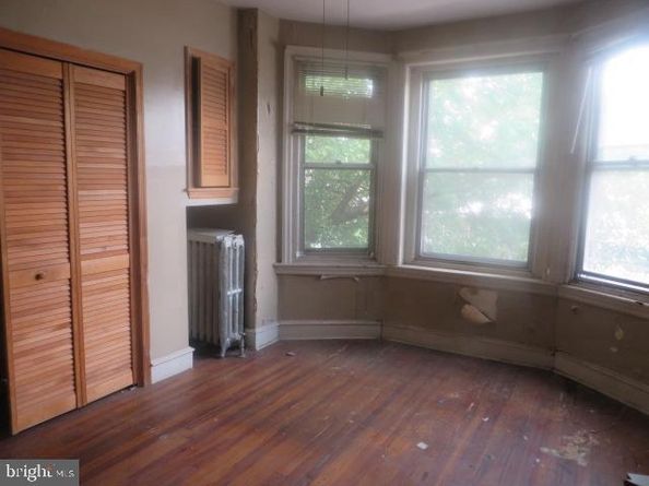 5422 Larchwood Avenue, Philadelphia PA 19143