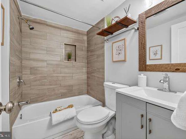 1450 Fairmont Street NW A, Washington DC 20009