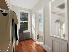 610 Martin Street, Philadelphia PA 19128