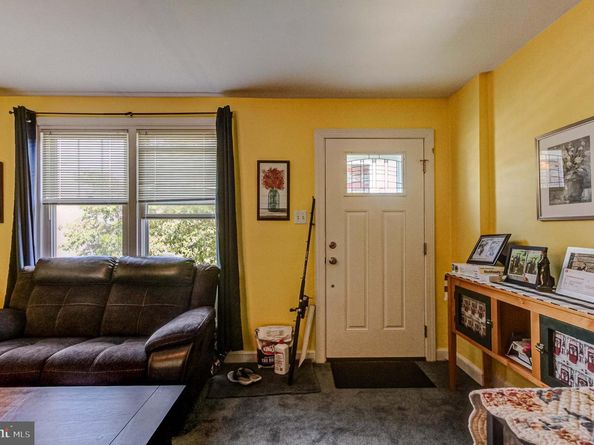 6525 Walker Street, Philadelphia PA 19135