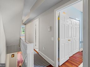 215 Christian Street, Philadelphia PA 19147