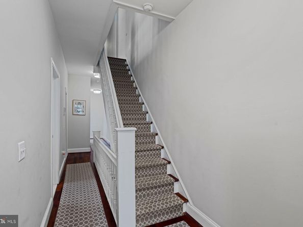 215 Christian Street, Philadelphia PA 19147