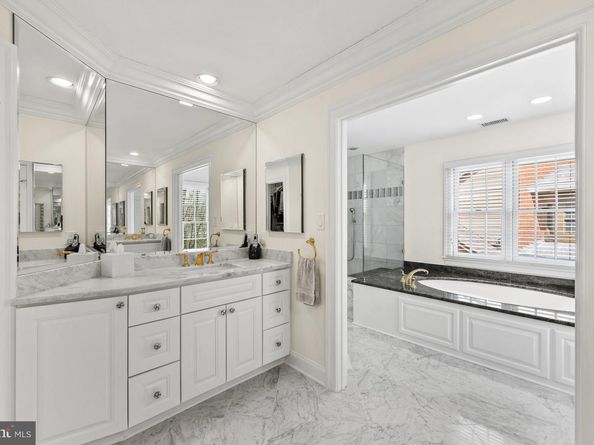 9735 Beman Woods Way, Potomac MD 20854