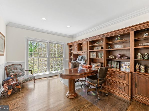 9735 Beman Woods Way, Potomac MD 20854