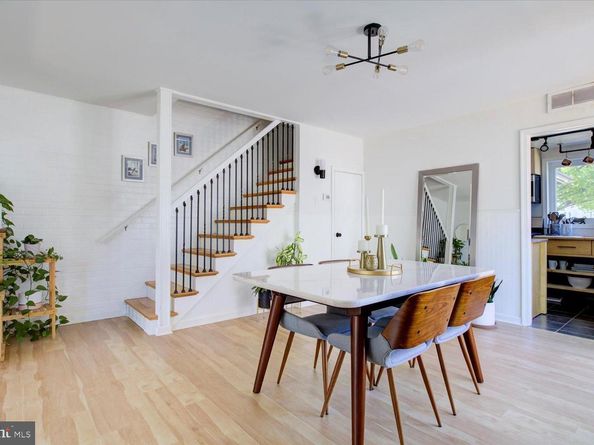 5208 10TH Place S, Arlington VA 22204