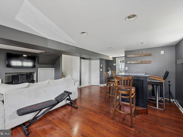 1108 Wynnbrook Road, Secane PA 19018