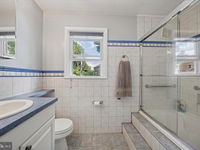 1108 Wynnbrook Road, Secane PA 19018