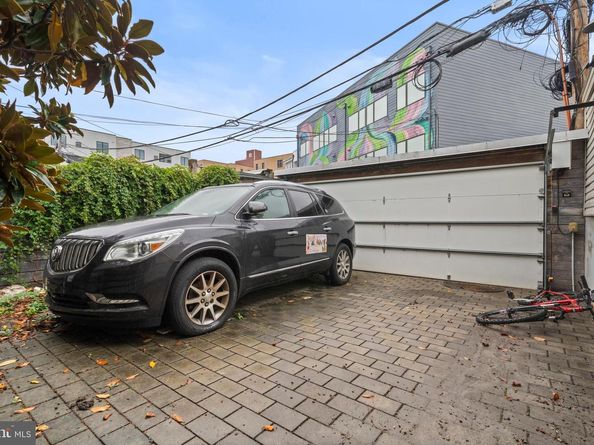 1232 I Street NE 1, Washington DC 20002