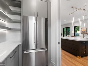 6301 31st Street N, Arlington VA 22207