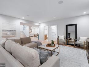 6301 31st Street N, Arlington VA 22207