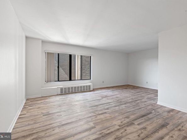 3100 S Manchester Street 909, Falls Church VA 22044