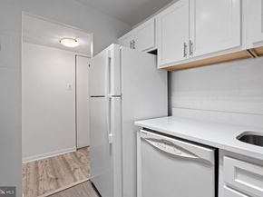 3100 S Manchester Street 909, Falls Church VA 22044