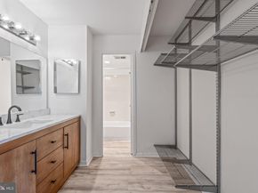 3100 S Manchester Street 909, Falls Church VA 22044