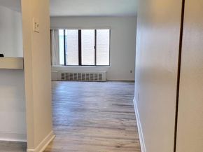 3100 S Manchester Street 909, Falls Church VA 22044