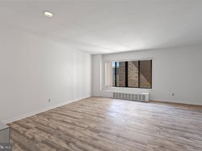 3100 S Manchester Street 909, Falls Church VA 22044