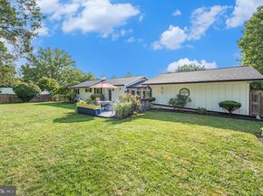 4121 Barberry Drive, Lafayette Hill PA 19444