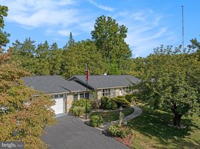 4121 Barberry Drive, Lafayette Hill PA 19444