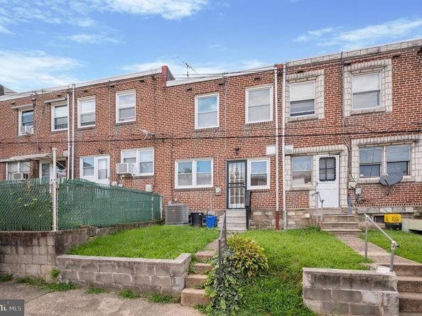 5815 Newtown Avenue, Philadelphia PA 19120
