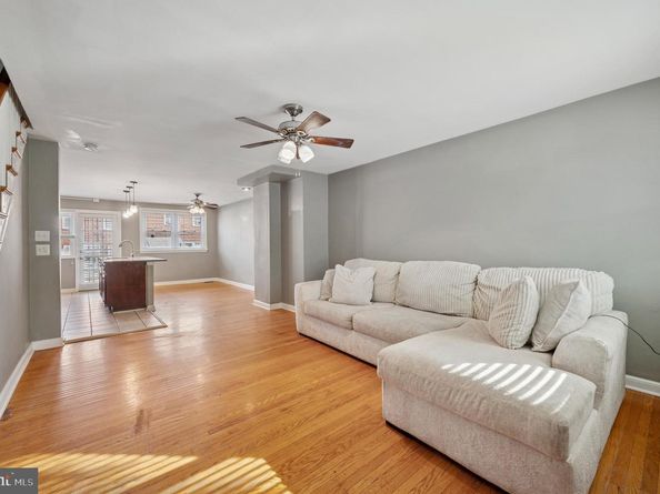 5815 Newtown Avenue, Philadelphia PA 19120