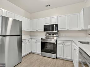 3021 Nicosh Circle 1108, Falls Church VA 22042