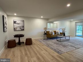 9802 Clyde Court, Vienna VA 22181