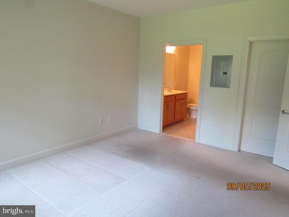 300 Tyler Court 412, Philadelphia PA 19111