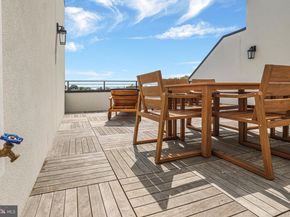 217 16TH Street NE 7, Washington DC 20002
