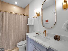 217 16TH Street NE 7, Washington DC 20002