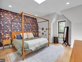 217 16TH Street NE 7, Washington DC 20002