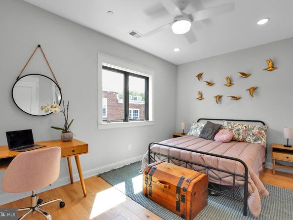 217 16TH Street NE 7, Washington DC 20002