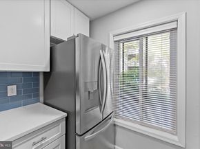 2245 Hunters Run Drive, Reston VA 20191