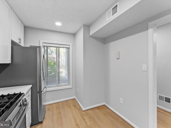 2245 Hunters Run Drive, Reston VA 20191