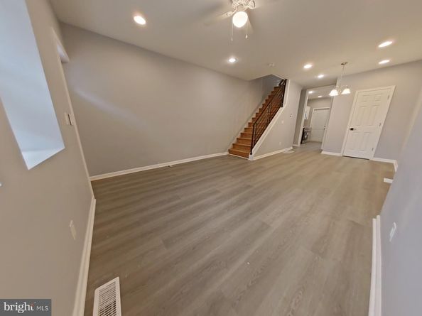 2339 S Marshall Street, Philadelphia PA 19148