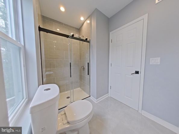 2339 S Marshall Street, Philadelphia PA 19148