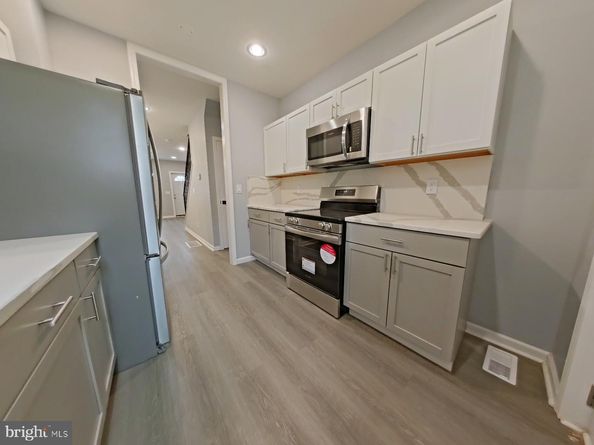 2339 S Marshall Street, Philadelphia PA 19148