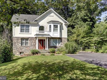 4009 Estabrook Drive