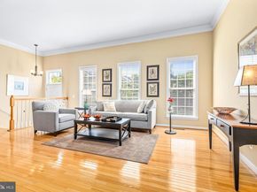 2406 Gretter Place, Alexandria VA 22311