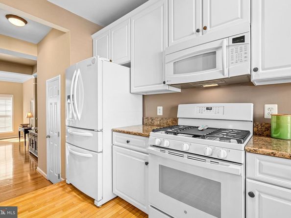 2406 Gretter Place, Alexandria VA 22311