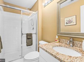 2406 Gretter Place, Alexandria VA 22311