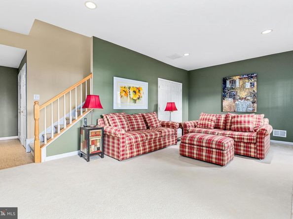 2406 Gretter Place, Alexandria VA 22311