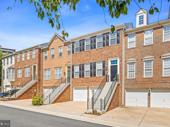 2406 Gretter Place, Alexandria VA 22311