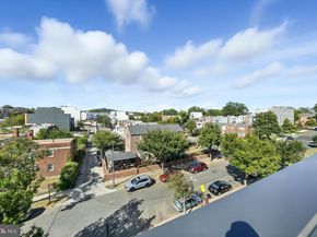 1915 H Street NE PH1, Washington DC 20002