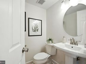3908 Charles Avenue, Alexandria VA 22305