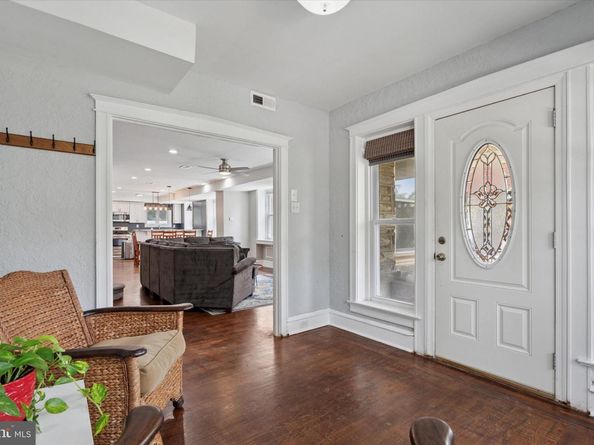 728 E Phil Ellena Street, Philadelphia PA 19119